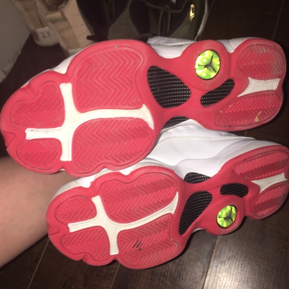 Jordan 13 - Picture 2 of 3